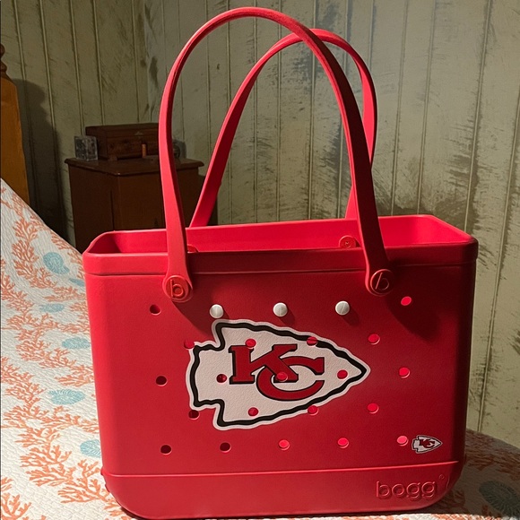 NFL Handbags - Red NFL Kansas City Chiefs Bogg Bag! Large Bogg Bag! Brand new!